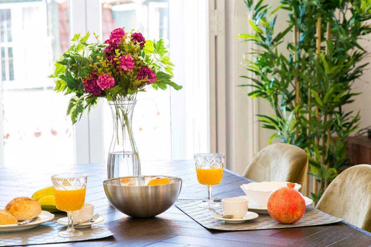 2 Beautiful Upscale Flat Embracing Tejo! Lissabon