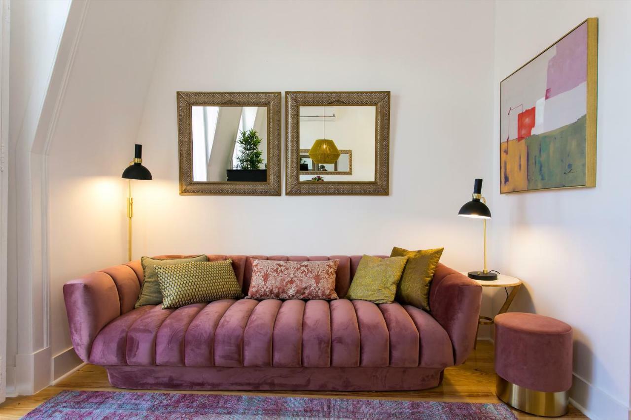 2 Beautiful Upscale Flat Embracing Tejo! Lissabon